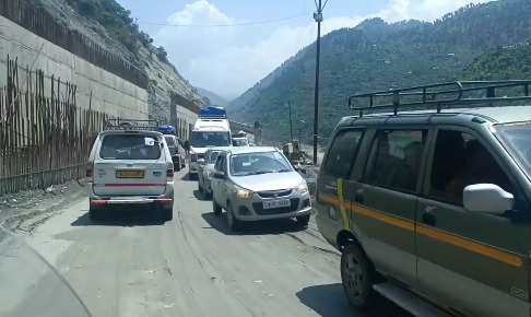 'Jammu-Srinagar National Highway reopens for light vehicles after 2 days'
